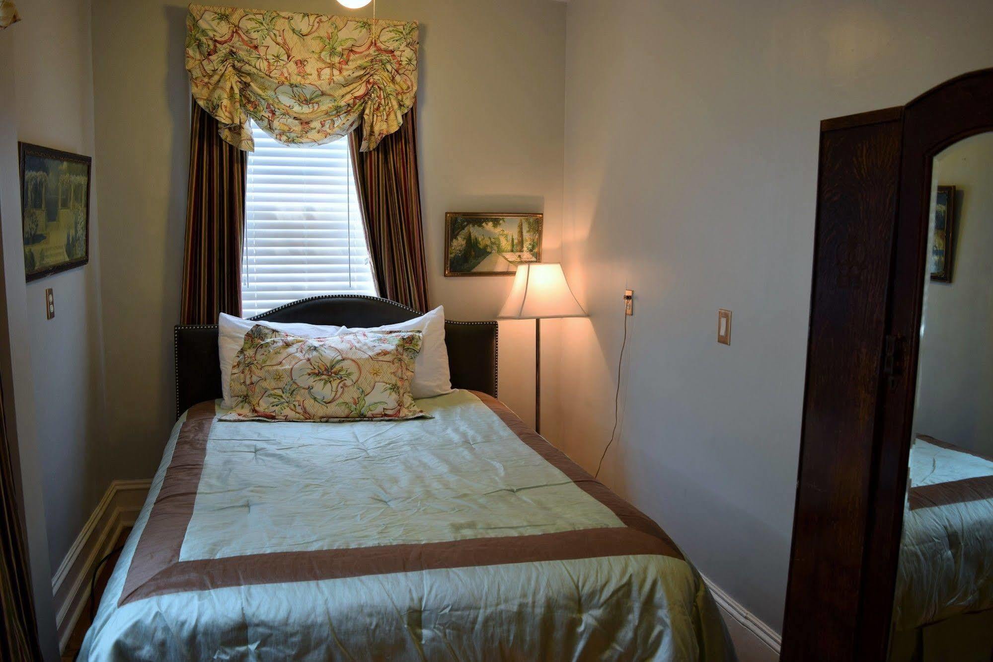 Inn On Bellevue (Adults Only) Tour de Tour de Newport Extérieur photo