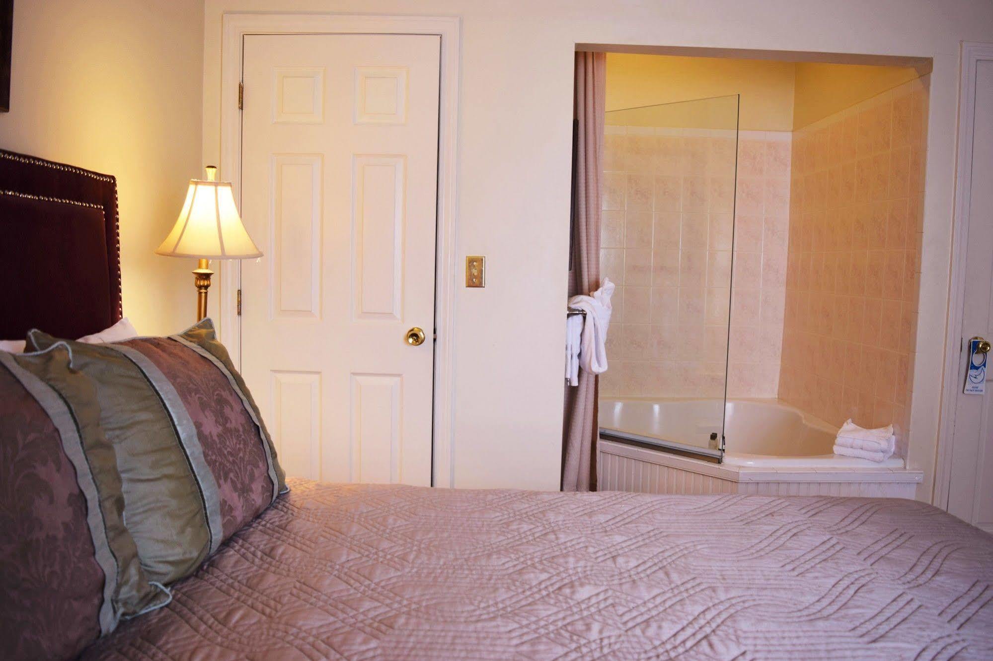 Inn On Bellevue (Adults Only) Tour de Tour de Newport Extérieur photo
