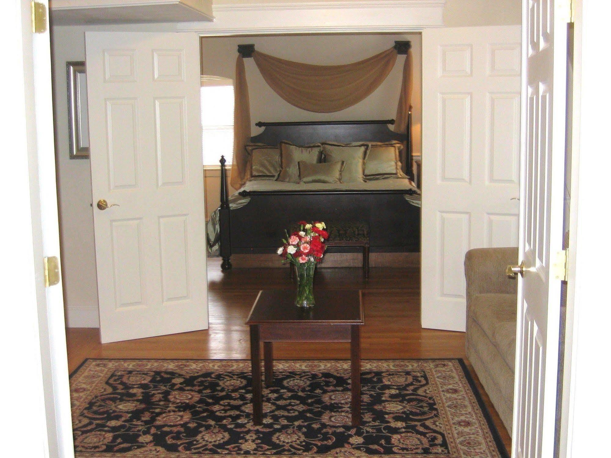 Inn On Bellevue (Adults Only) Tour de Tour de Newport Extérieur photo
