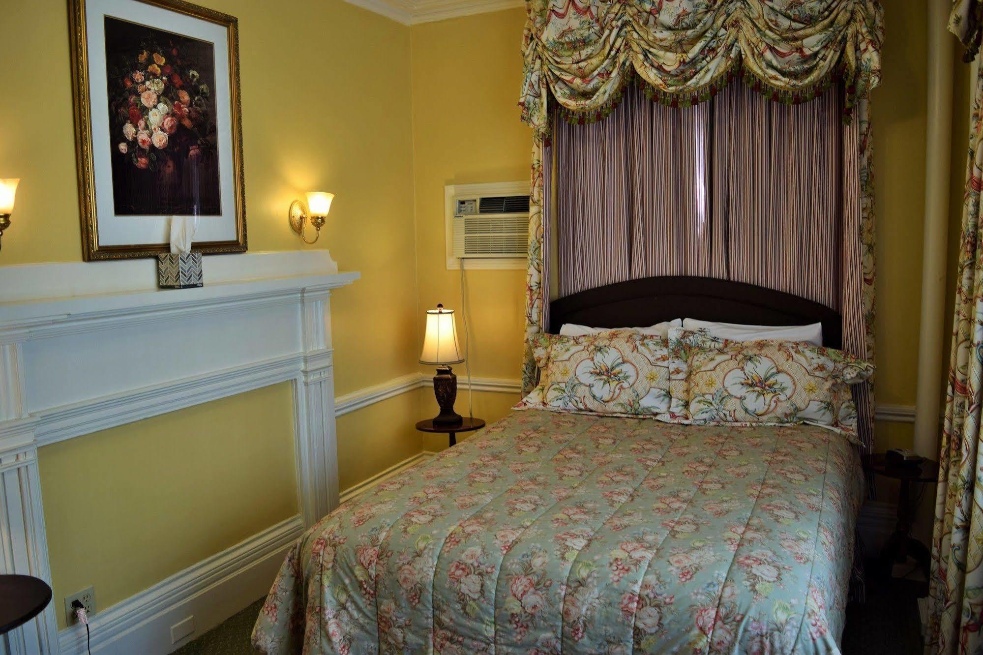 Inn On Bellevue (Adults Only) Tour de Tour de Newport Extérieur photo