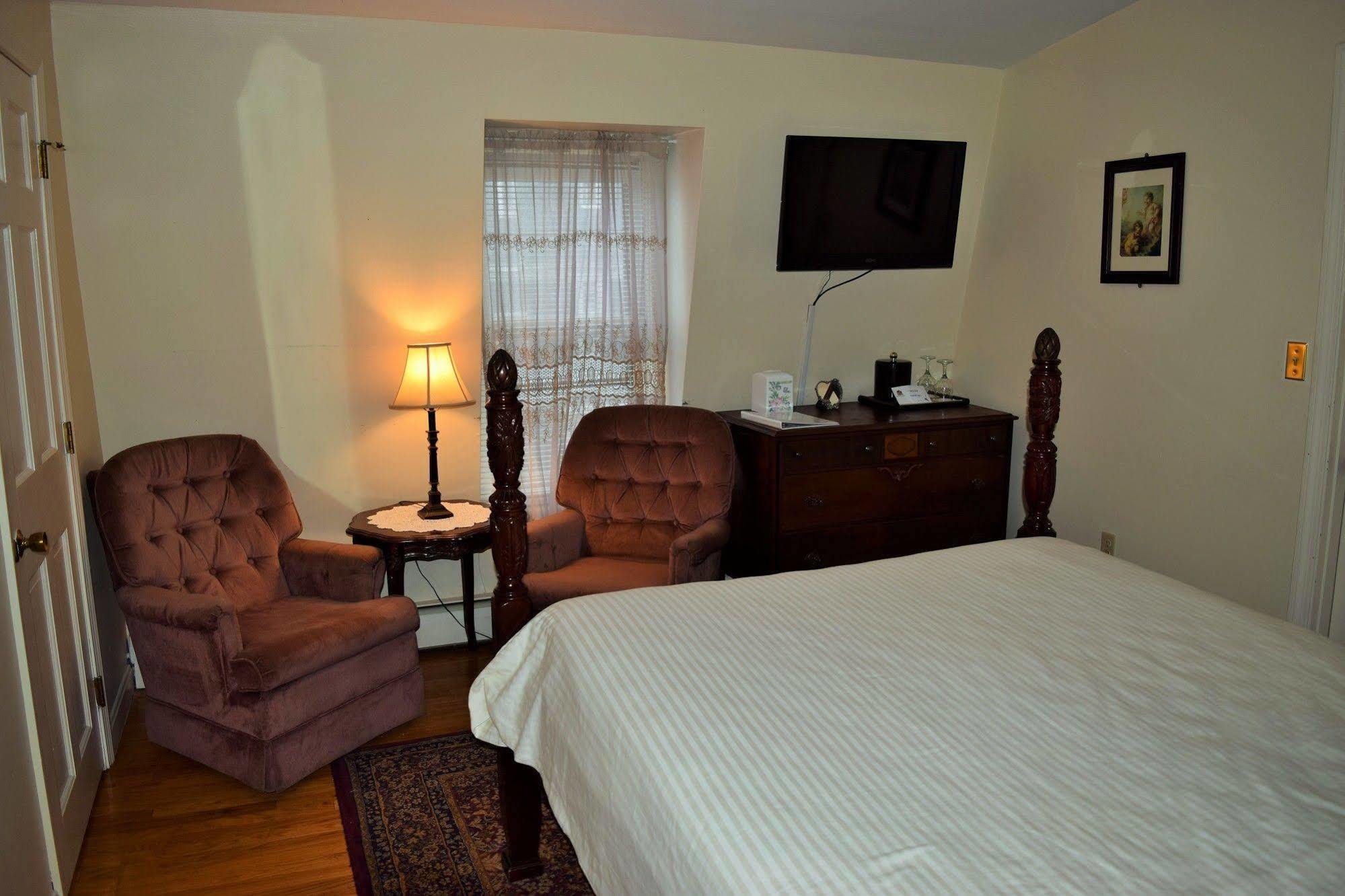 Inn On Bellevue (Adults Only) Tour de Tour de Newport Extérieur photo
